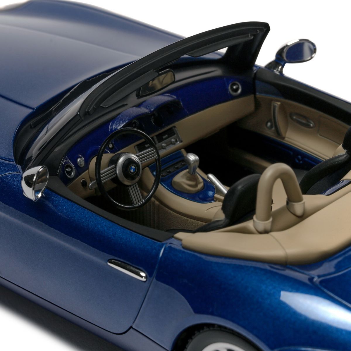 BMW Z8 Roadster 模型車 1:18